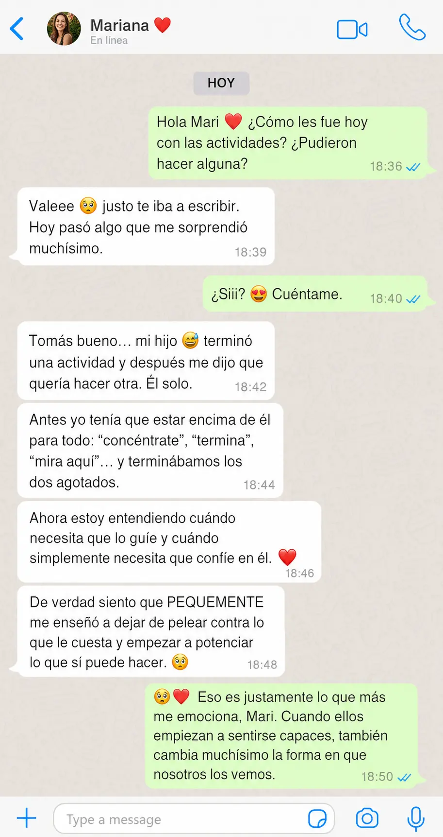 Testimonio real de Mariana, madre PequeMente, conversación de WhatsApp